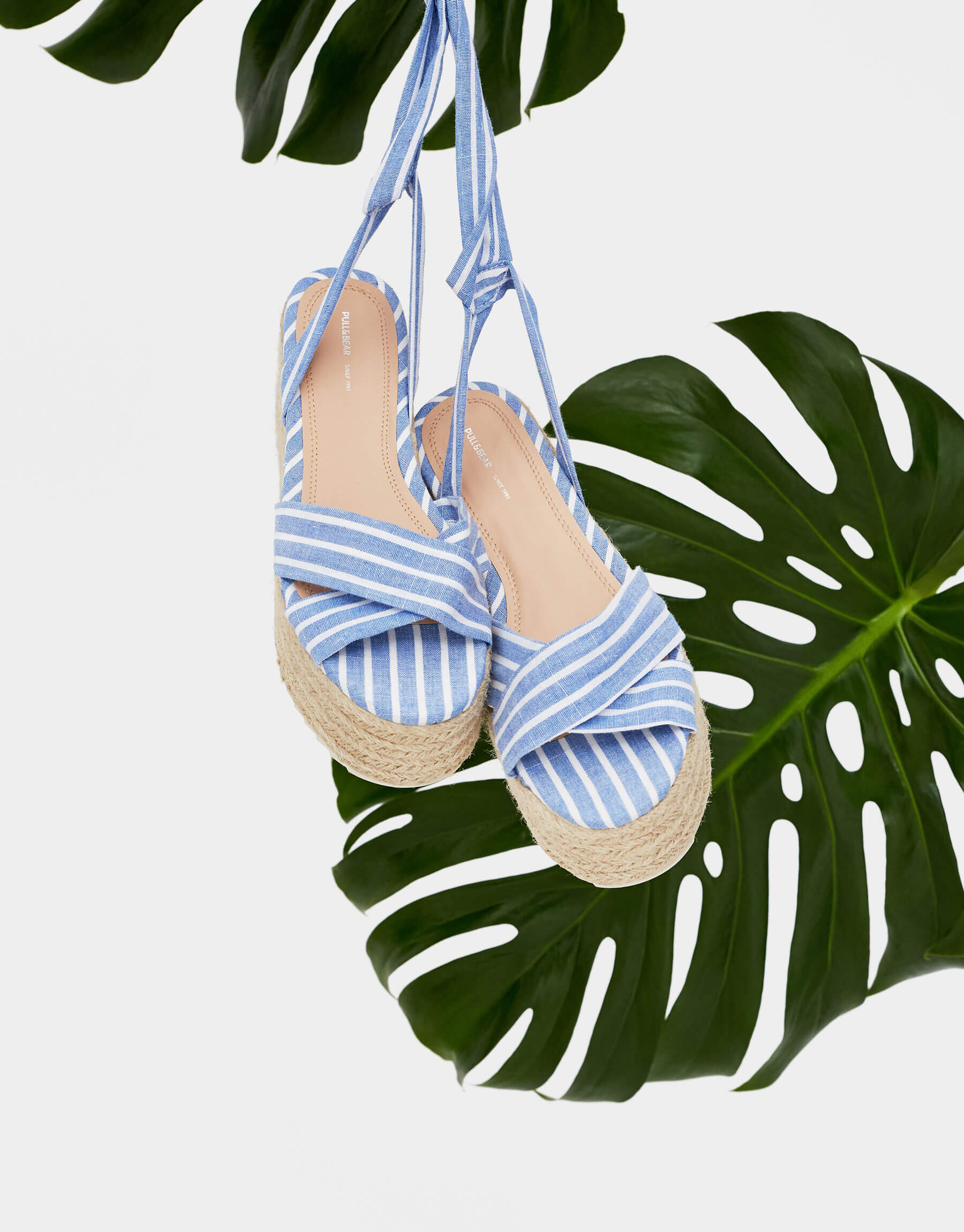 Scarf fabric tie-up wedges